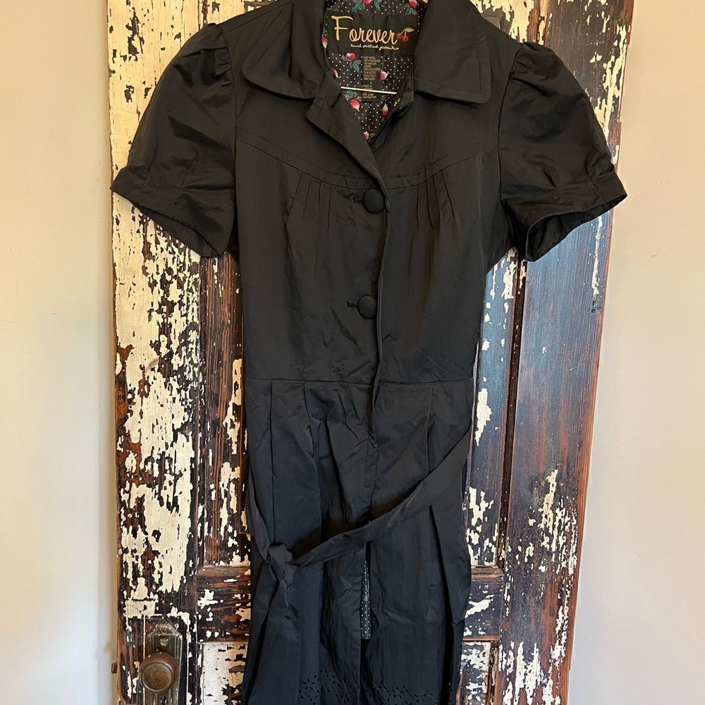 Women’s Forever Retro Black shirt dress w snaps and eyelet at bottom.  Size L.